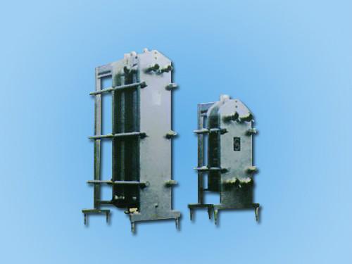 U型管式換熱器供應(yīng)/U型管式換熱器報(bào)價(jià)/U型管式換熱器價(jià)格