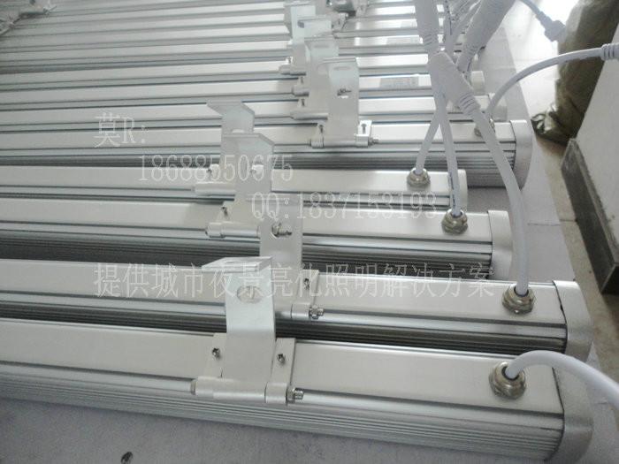 供應(yīng)18顆科銳芯片LED20W洗墻燈丨橋梁景觀照明用LED洗墻燈