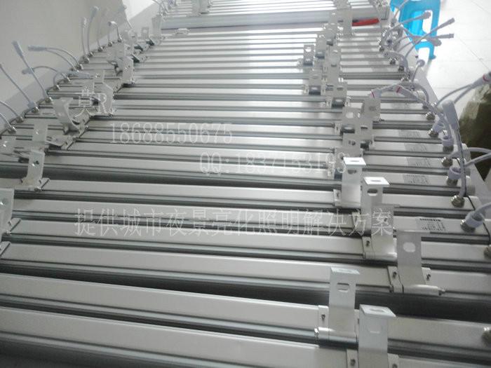 供應(yīng)18顆科銳芯片LED20W洗墻燈丨橋梁景觀照明用LED洗墻燈