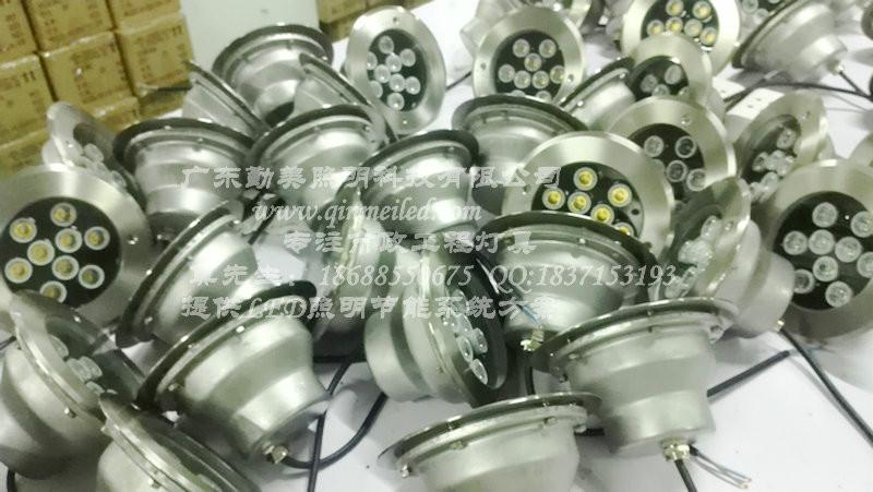 供應(yīng)全新款加厚型帶預(yù)埋件LED水底燈丨LED噴泉燈