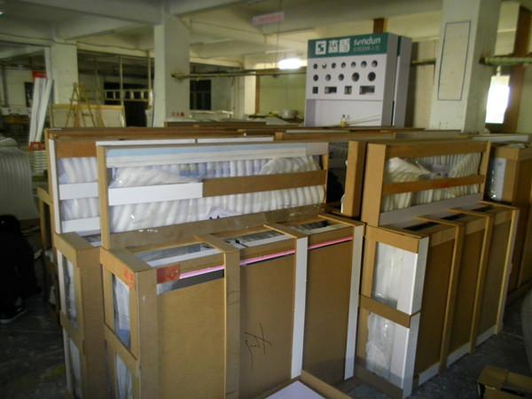 供應(yīng)深圳化妝品展柜價(jià)格；深圳化妝品展柜廠家；深圳化妝品展柜供應(yīng)商