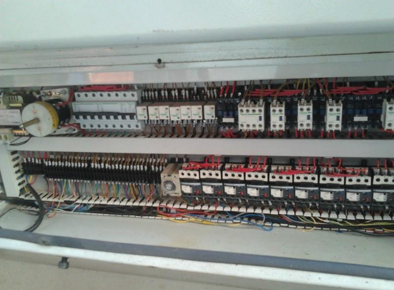 供應(yīng)港龍R5-60全自動(dòng)直線封邊機(jī)