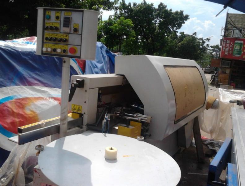 港龍R5-60全自動(dòng)直線封邊機(jī)圖片