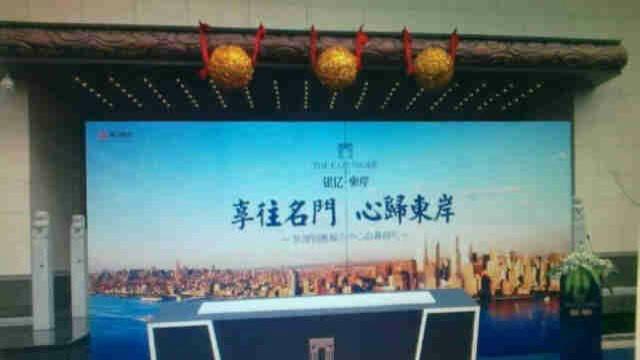 供應(yīng)撫順慶典蓮花金球，開合條幅金球，懸掛電子金球