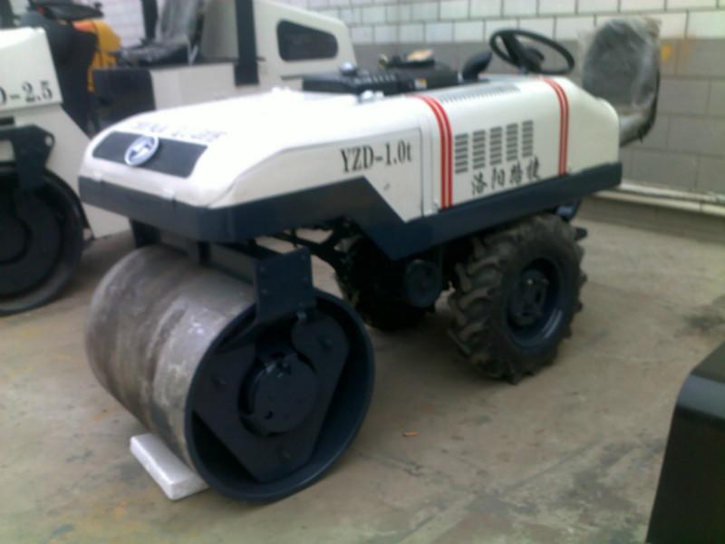 供應(yīng)洛陽路捷5噸單鋼輪振動壓路機(jī)
