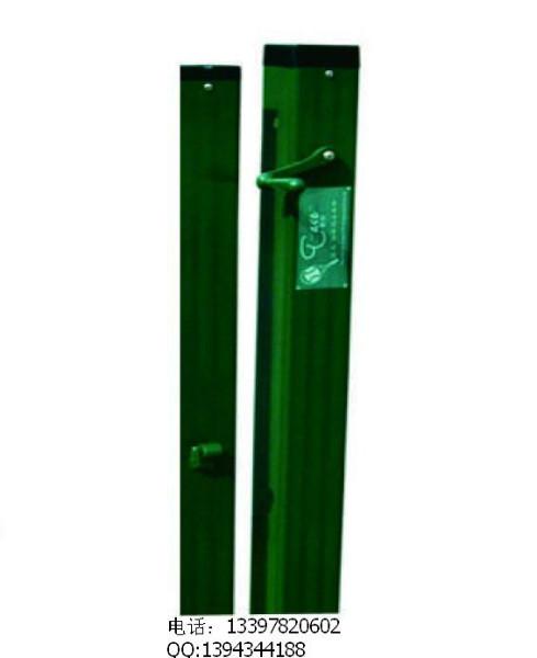 供應河池籃球場燈桿 宜州健身器材廠家直銷 金城江網球場燈光照明