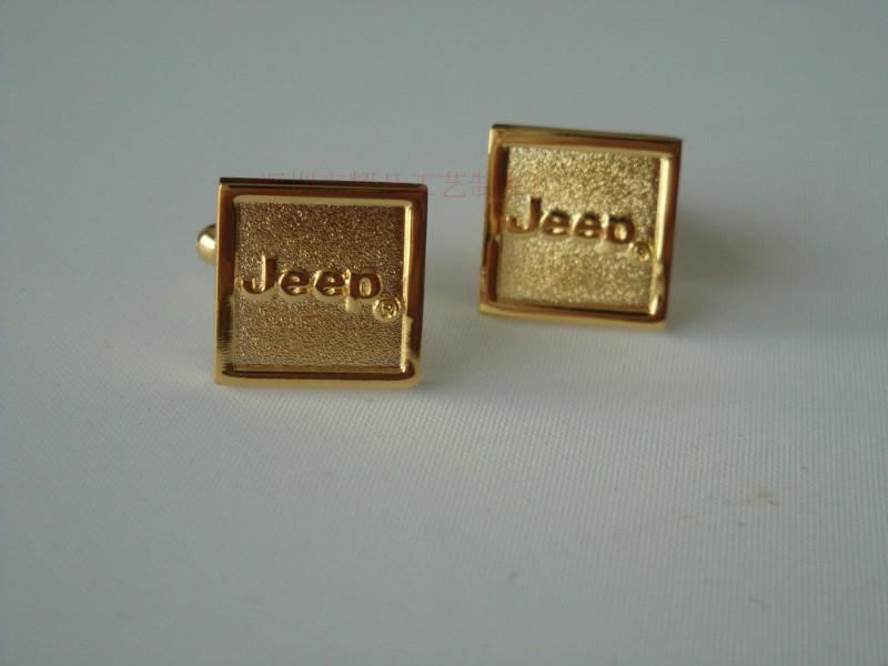 供應(yīng)廣州車標(biāo)袖扣寶馬袖扣奔馳袖扣訂做