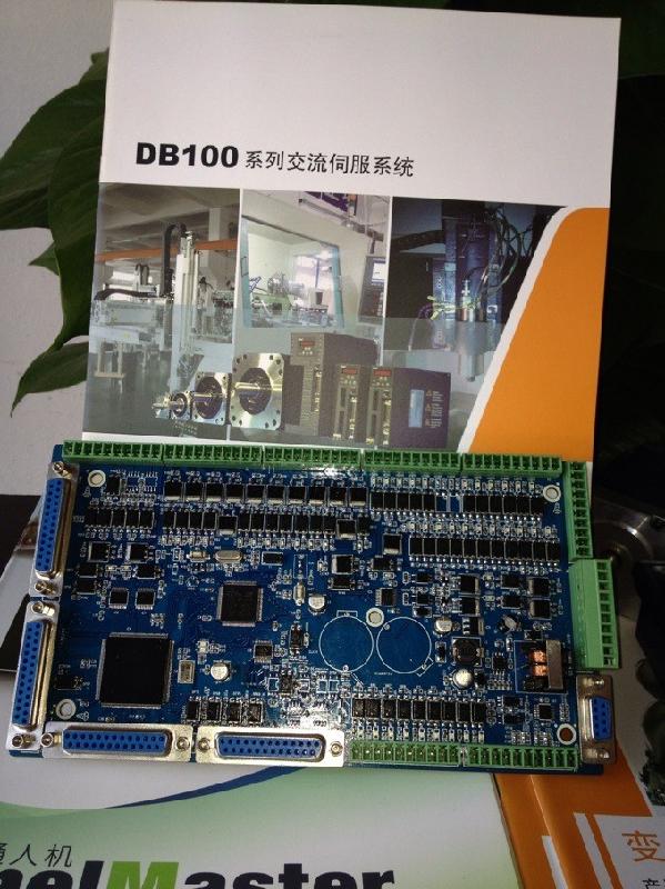 供應(yīng)多軸運(yùn)動(dòng)控制器