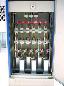 西安無功補(bǔ)償電容柜圖片