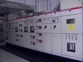 供應(yīng)無功補(bǔ)償電容柜電話，無功補(bǔ)償電容柜廠家供應(yīng)