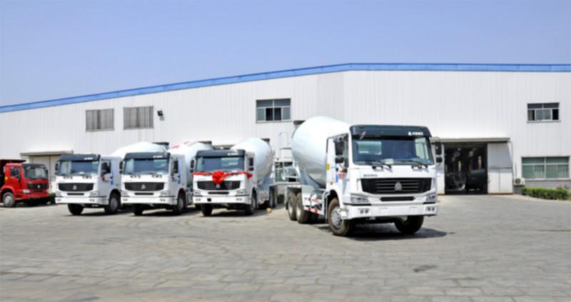 供應豪沃國四12方攪拌車價格