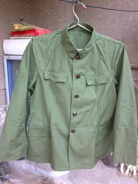 供應老軍裝/八十年代軍上衣/軍裝