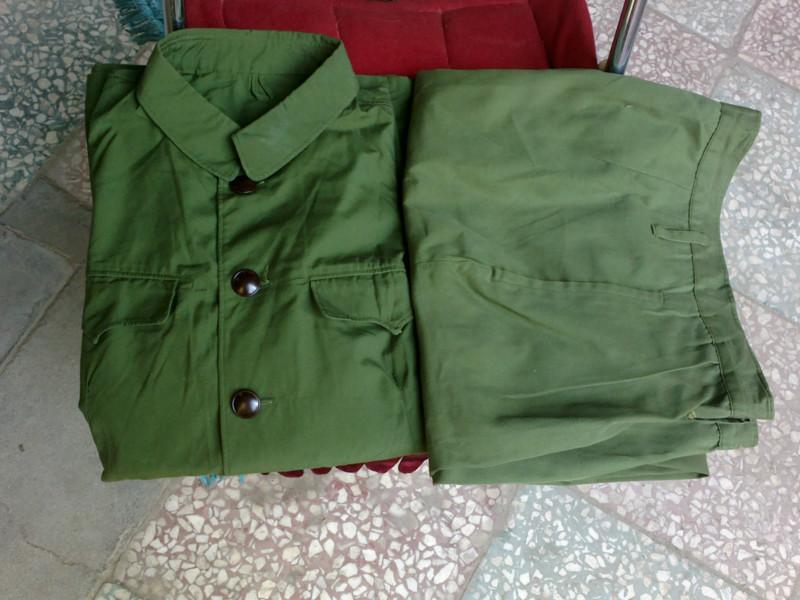供應老軍裝/八十年代軍上衣/軍裝