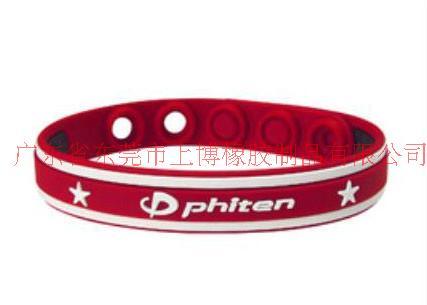 供應(yīng)時尚硅膠手環(huán)