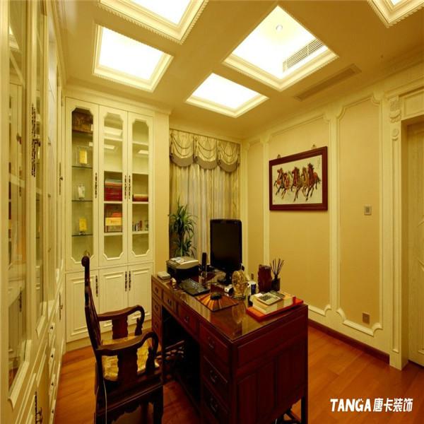 唐卡裝飾歐式風格裝修案例圖片