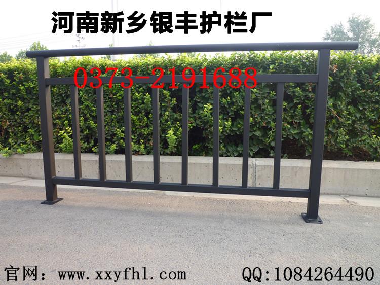 供應(yīng)河南鋅鋼陽臺(tái)柵欄