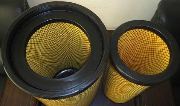 供應(yīng)6131-82-7011小松空濾