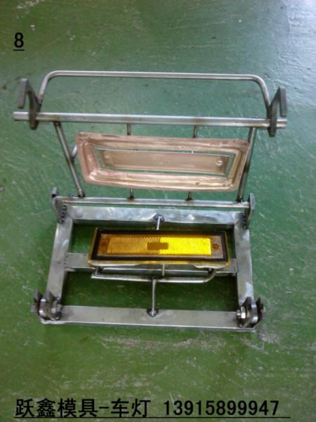 遮蔽作用、套色作用、噴漆遮蔽模具、噴漆罩具、噴漆銅模、噴漆鑷模