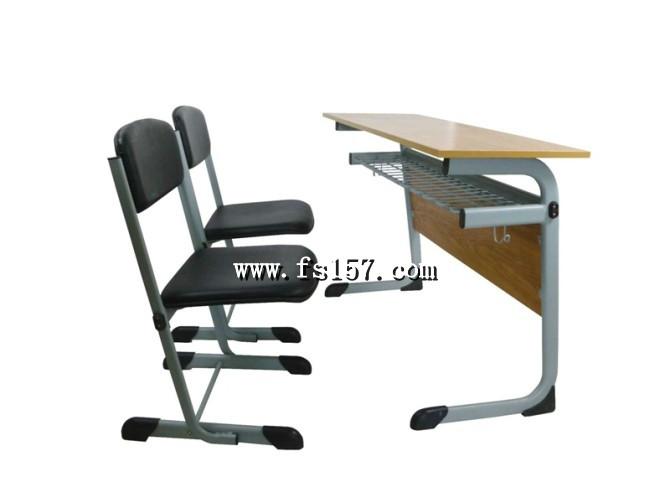 廣東佛山廠家直銷雙人課桌椅圖片/廣東佛山廠家直銷雙人課桌椅樣板圖 (3)