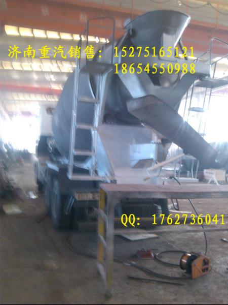 濟(jì)南豪卡12方攪拌車圖片