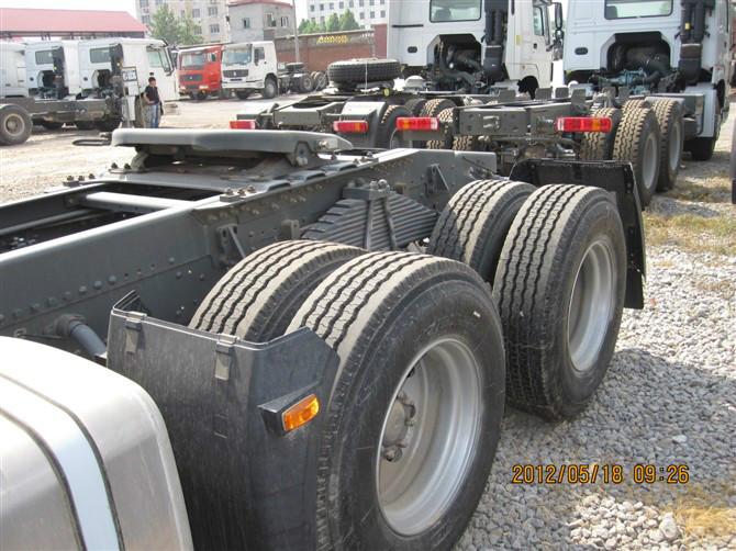 供應(yīng)豪沃國四420重型牽引車廠豪沃重型牽引車配置介紹