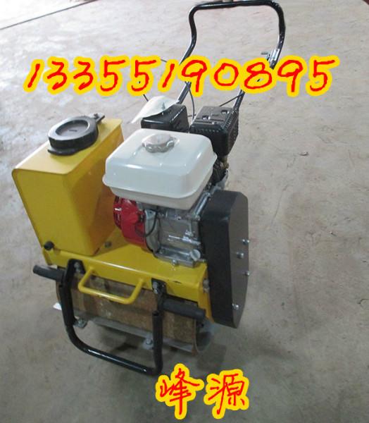 山東安徽浙江小型單鋼輪壓路機(jī)圖片