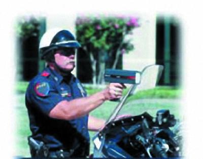 供應(yīng)進(jìn)口斯德克雷達(dá)測(cè)速儀BASIC 真正的工業(yè)級(jí)*測(cè)速雷達(dá)