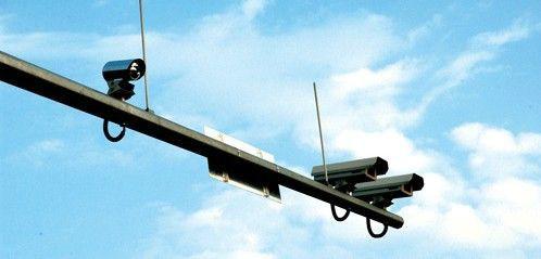 超速扣分式超速雷達(dá)抓拍測速儀圖片