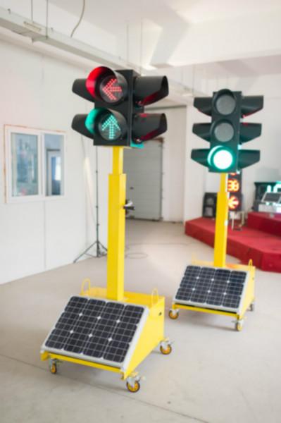 供應(yīng)手搖太陽(yáng)能移動(dòng)紅綠燈移動(dòng)紅綠燈交通應(yīng)急信號(hào)燈杭州發(fā)貨全國(guó)供貨