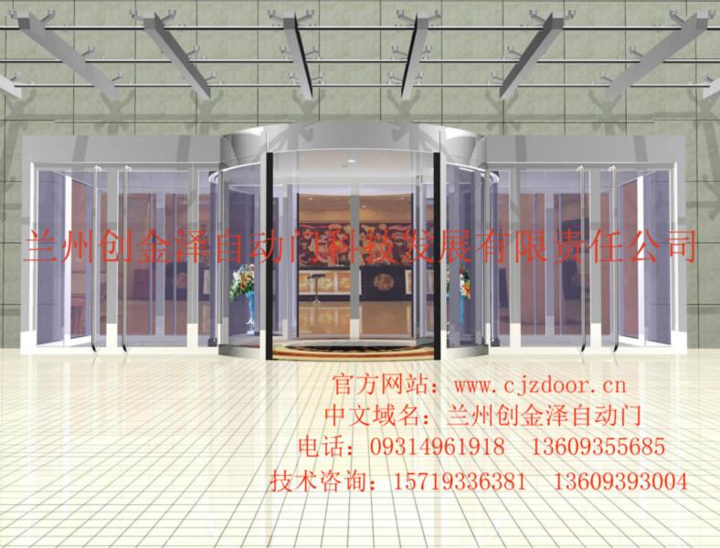 臨夏哪有兩翼豪華旋轉(zhuǎn)門，找蘭州創(chuàng)金澤自動門更具規(guī)模更專業(yè)和競爭力