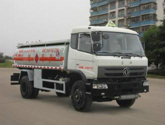 國(guó)4東風(fēng)153運(yùn)油車(chē)圖片