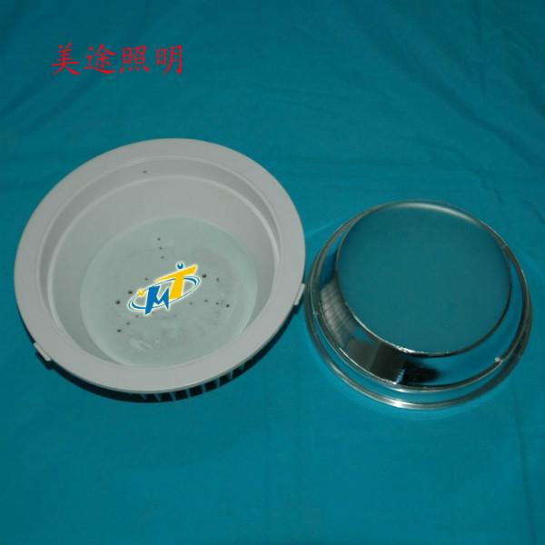 供應8寸內(nèi)置cob天花筒燈外殼