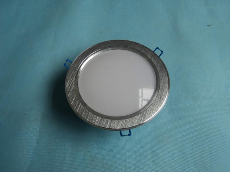 供應(yīng)拉絲銀筒燈外殼-中山拉絲銀筒燈外殼-超薄*筒燈外殼