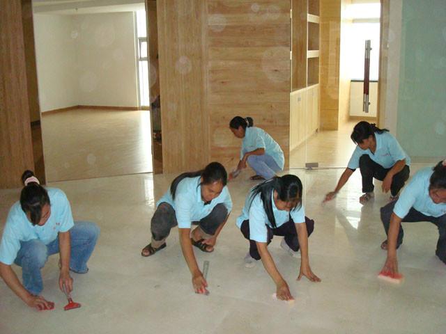 供應(yīng)  南寧開荒保潔公司找南寧藍(lán)雄清潔