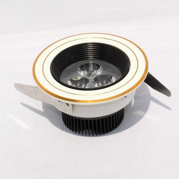 供應(yīng)深圳哪里有專業(yè)的LED天花燈廠家？