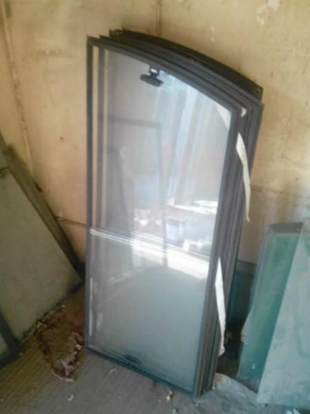 供應(yīng)工程機(jī)械駕駛室車窗，工程機(jī)械駕駛室車窗報(bào)價(jià)