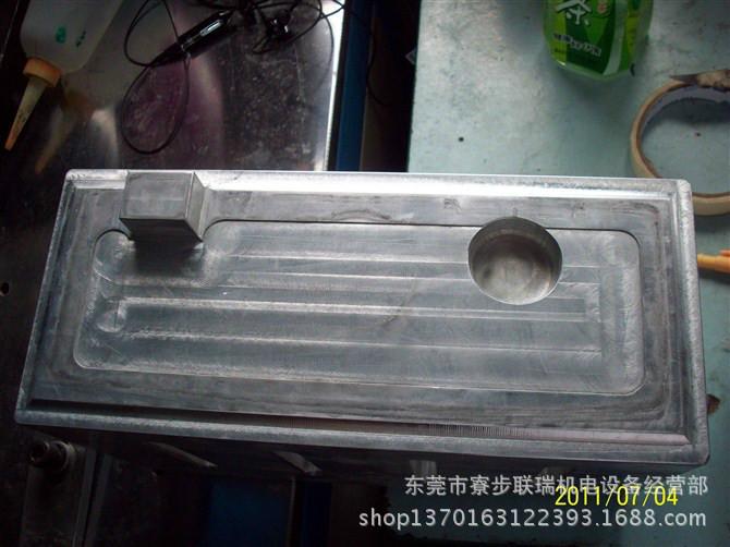 供應(yīng)天線結(jié)盒超聲波焊接機(jī)重慶天線結(jié)盒超聲波焊接機(jī)模具