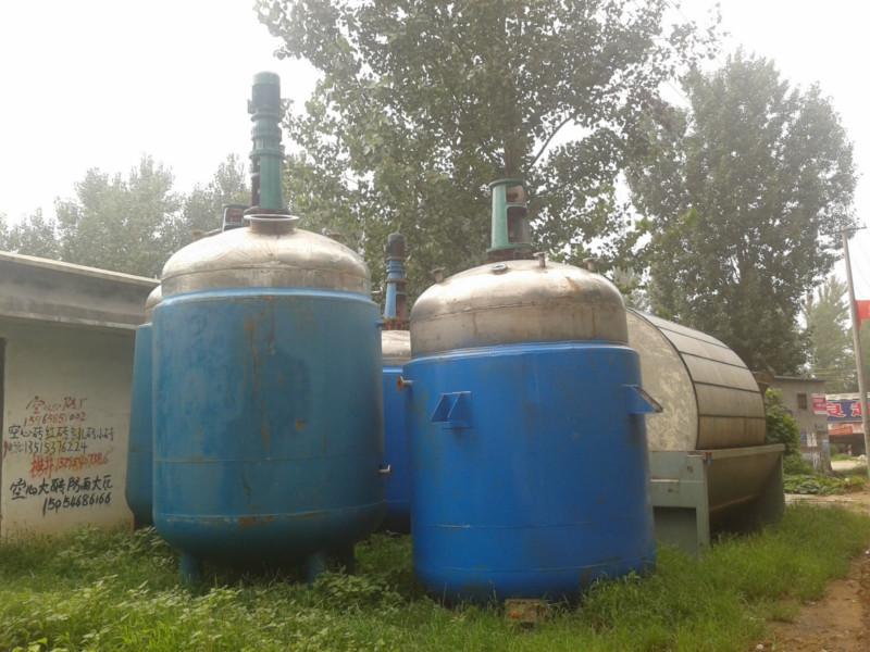 供應(yīng)不銹鋼反應(yīng)釜鈦反應(yīng)釜