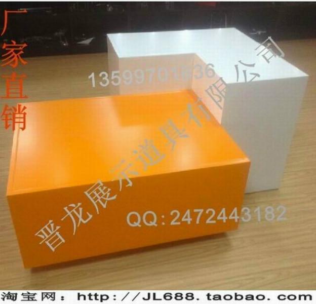 黑白交替服裝展示臺(tái) 展示架 服裝陳列柜 陳列架烤漆流水臺(tái)JL-715