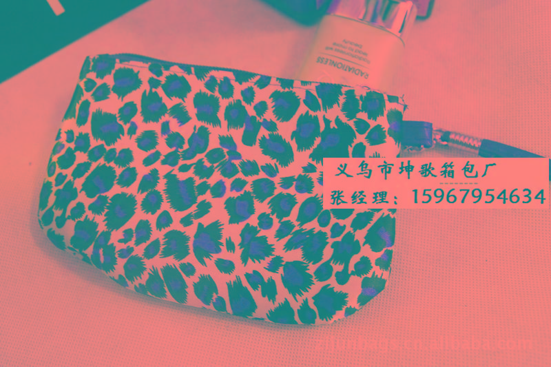 供應(yīng)化妝包加工