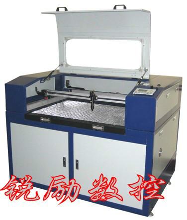 激光雕刻機生產(chǎn)廠家圖片