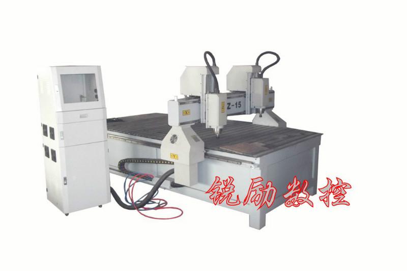 供應(yīng)*木工雕刻機(jī)