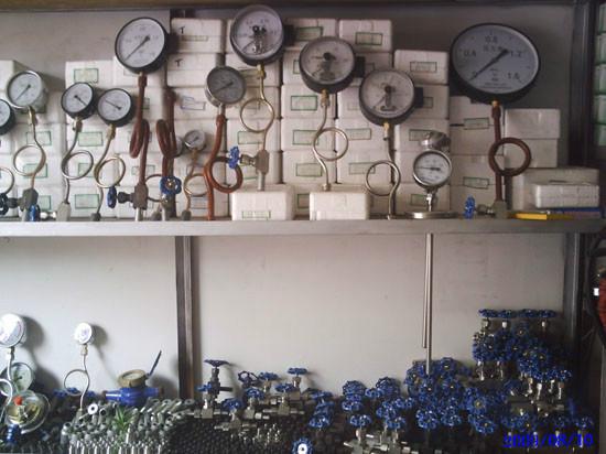 供應(yīng)沈陽精密儀器表盤-沈陽塑料制品