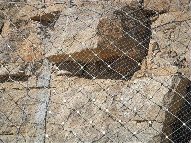 四川S2型SNS主動(dòng)防護(hù)網(wǎng)圖片/四川S2型SNS主動(dòng)防護(hù)網(wǎng)樣板圖 (4)