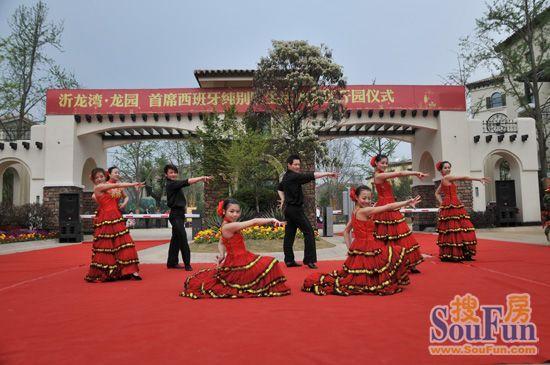 北京西班牙舞蹈價(jià)格是多少？北京哪家西班牙舞蹈好？