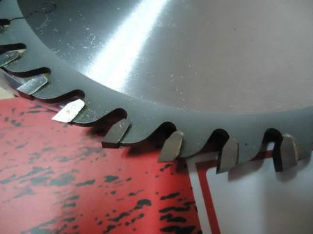 湖南木工合金鋸片批發(fā)圖片