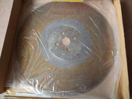 供應(yīng)東莞阿波羅切鐵管高速鋼鋸片批發(fā)商 鋒利耐用無毛刺切鐵棒用高速鋼鋸片