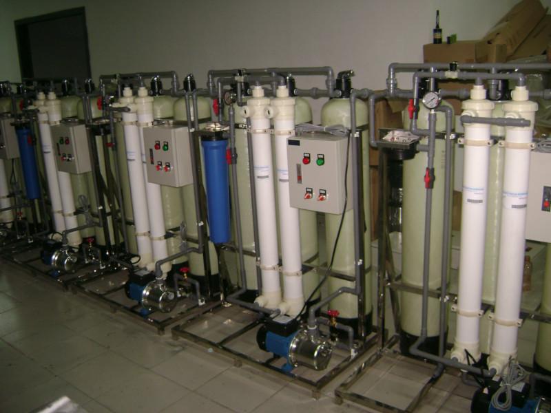 供應(yīng)電子/電鍍凈化水設(shè)備