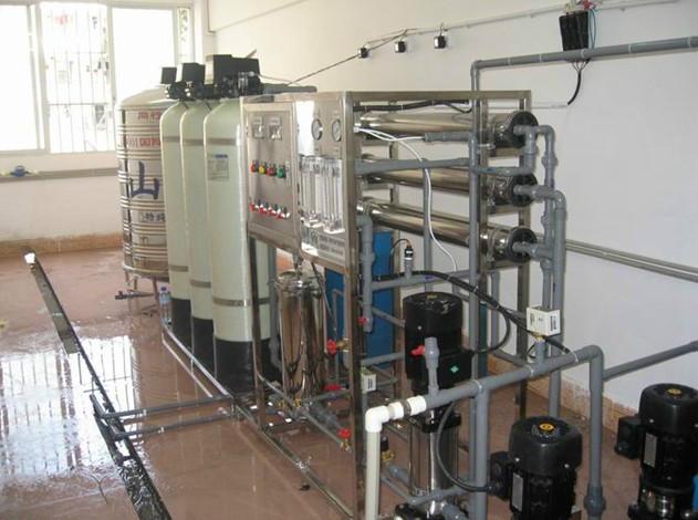 供應(yīng)東莞超純水設(shè)備超純水器