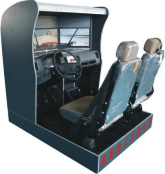 KH-1003三屏幕豪華汽車駕駛模擬器圖片